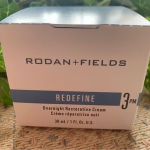 NIB 💙Rodan + Fields💙 Redifine Step3 luscious night cream